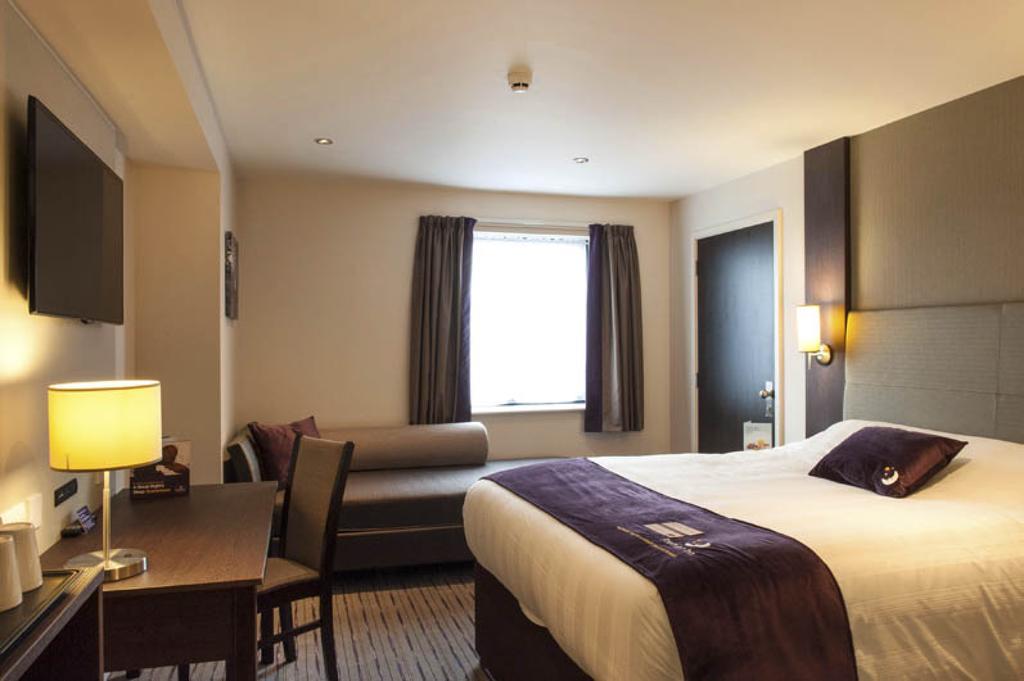 Premier Inn Aberdeen Airport - Dyce Eksteriør bilde