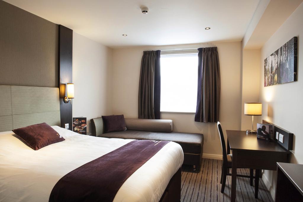 Premier Inn Aberdeen Airport - Dyce Rom bilde