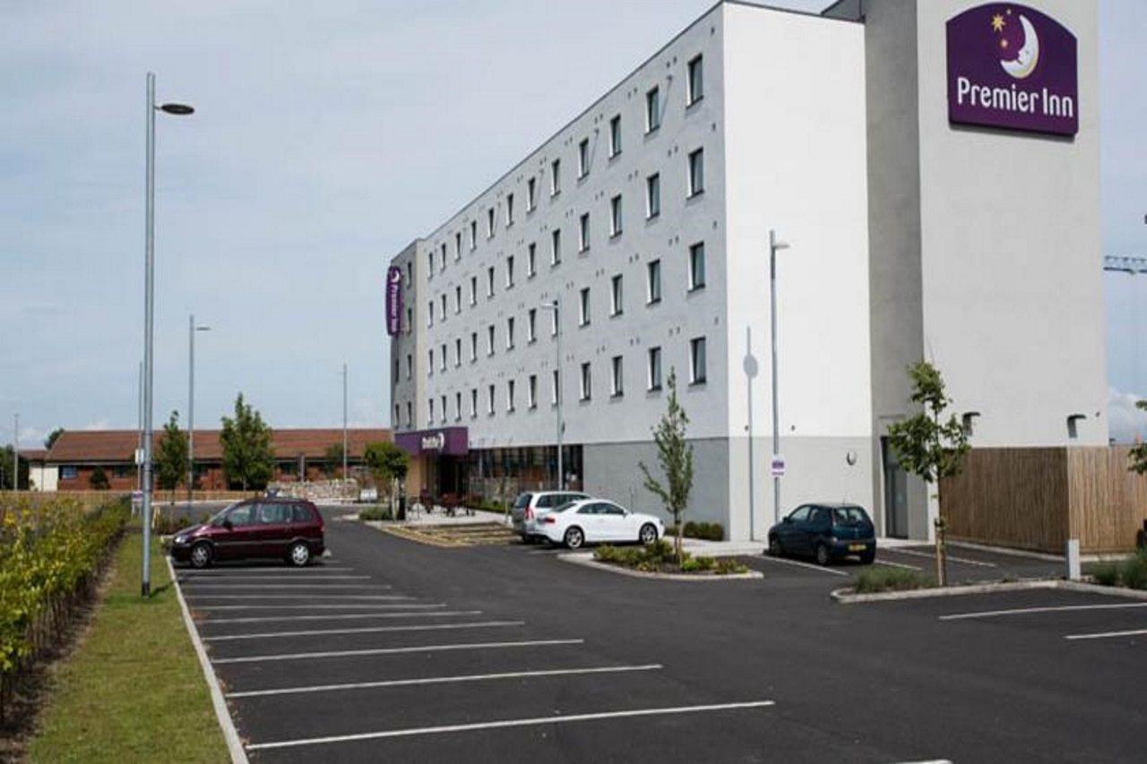 Premier Inn Aberdeen Airport - Dyce Eksteriør bilde